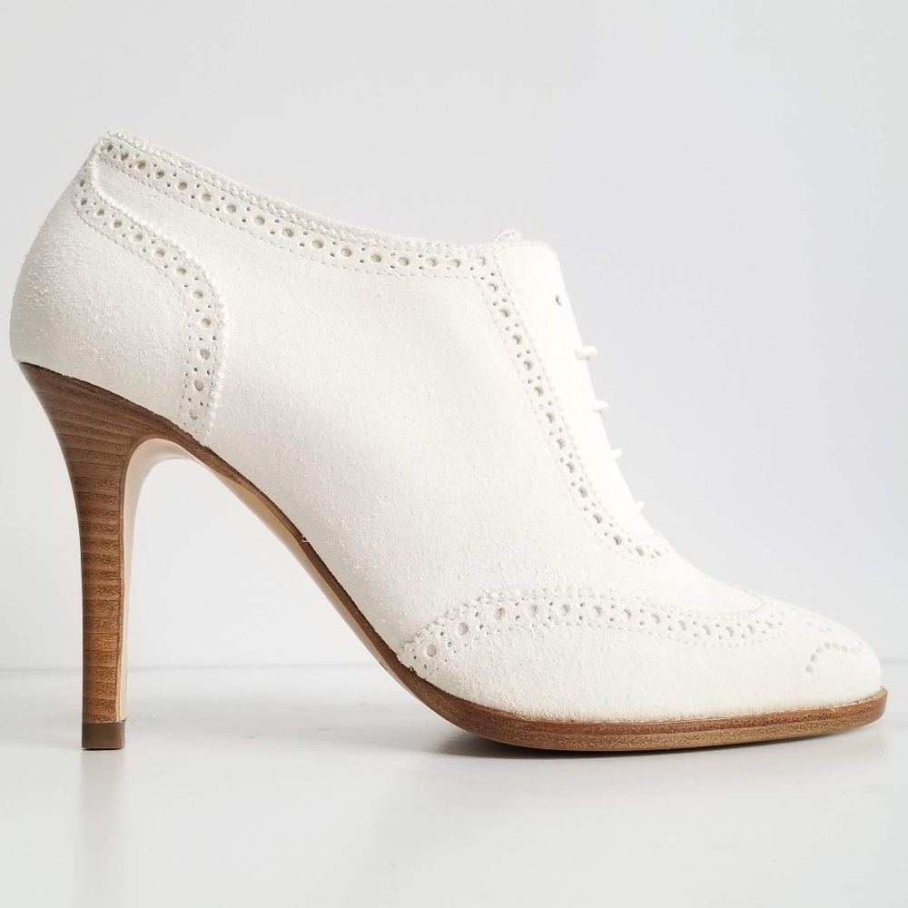 Ralph Lauren Purple Label White Suede Oxford Heels - Picture 2 of 8